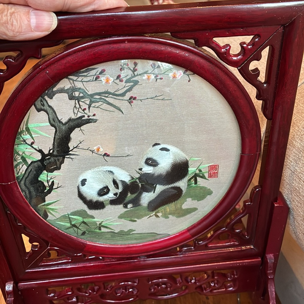 Vintage Table Screen with Silk Panda Embroidery - Burgundy Frame - Picture 7 of 15